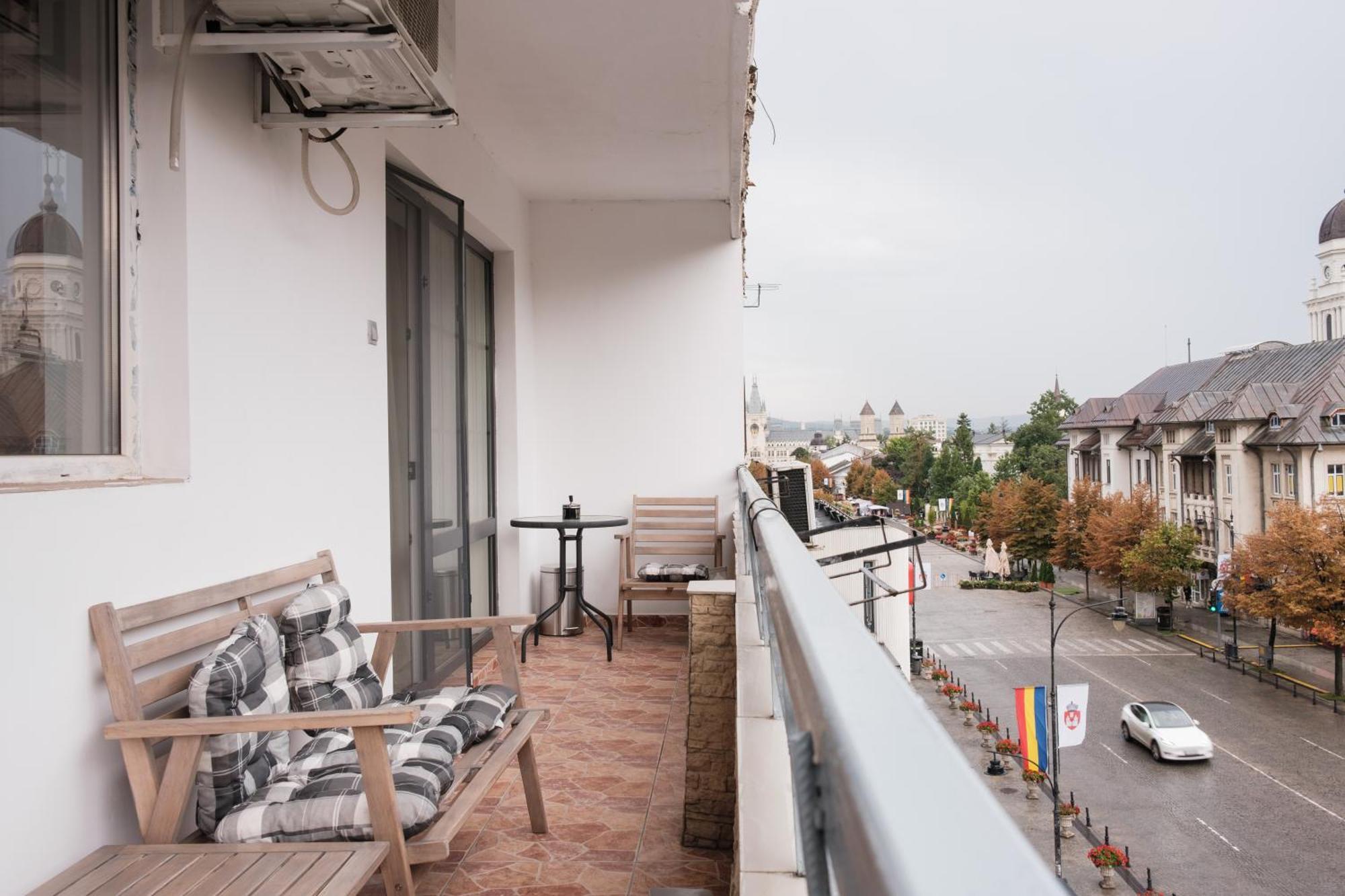 Konstanzer Stefan Cel Mare 15 Apartamento Iasi Exterior foto